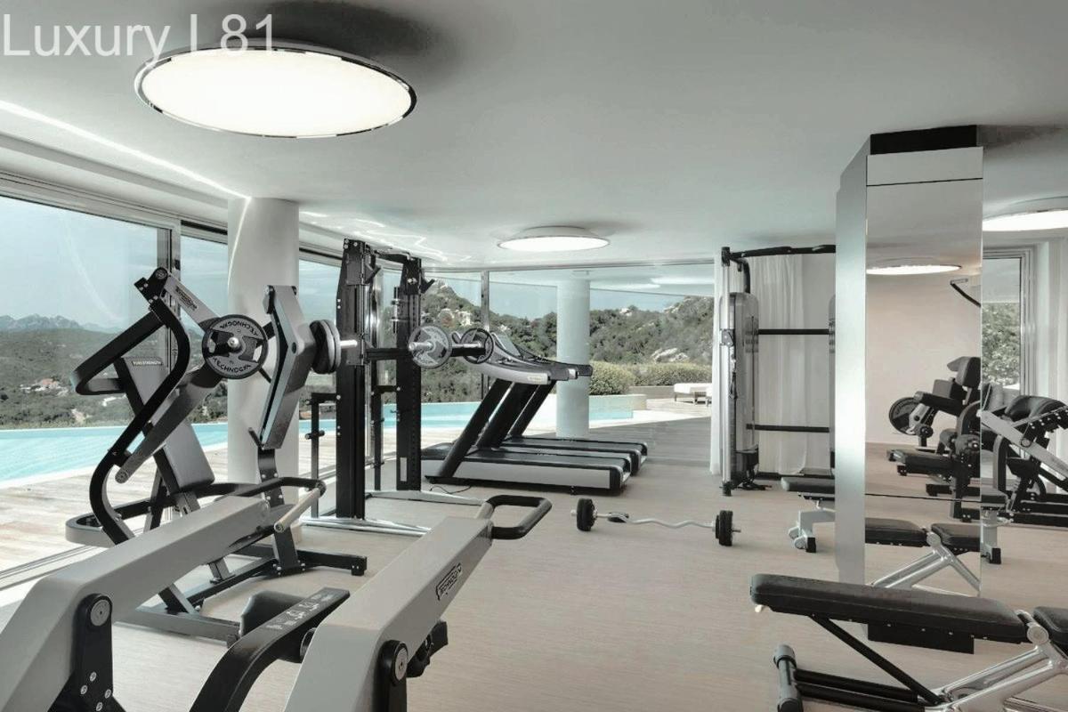 Angia Luxury Apartment Inside Landmark 81 Tower ホーチミン市 エクステリア 写真