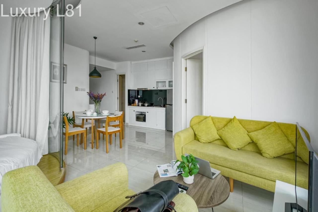 Angia Luxury Apartment Inside Landmark 81 Tower ホーチミン市 エクステリア 写真