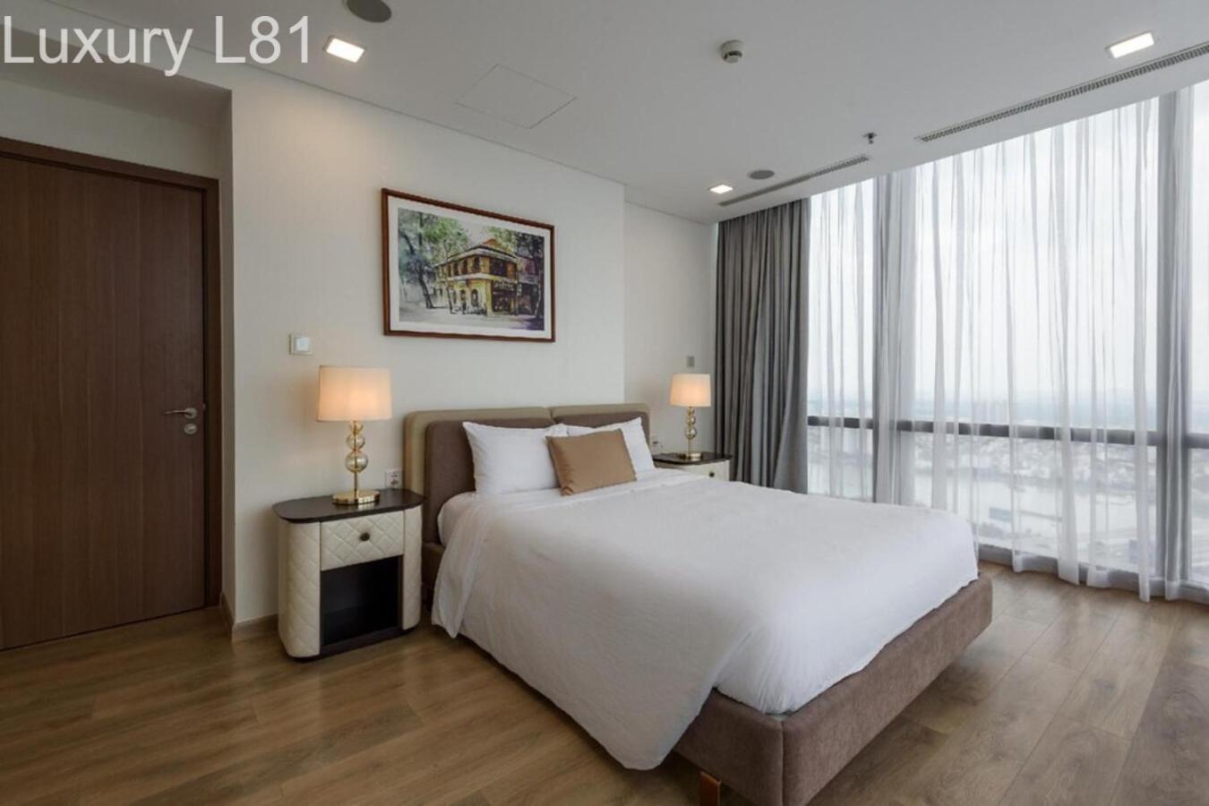 Angia Luxury Apartment Inside Landmark 81 Tower ホーチミン市 エクステリア 写真