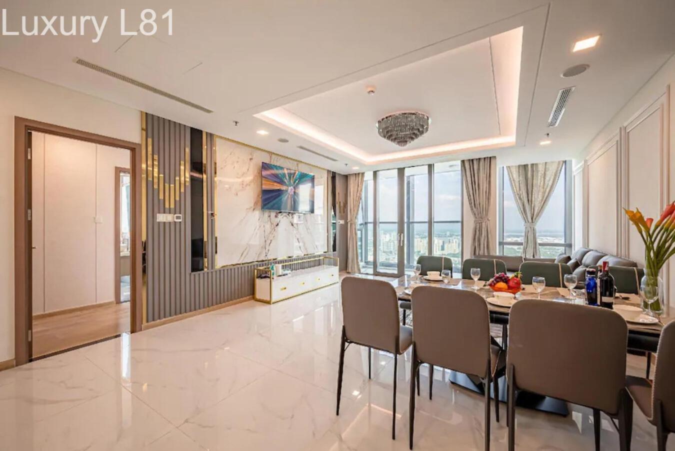 Angia Luxury Apartment Inside Landmark 81 Tower ホーチミン市 エクステリア 写真