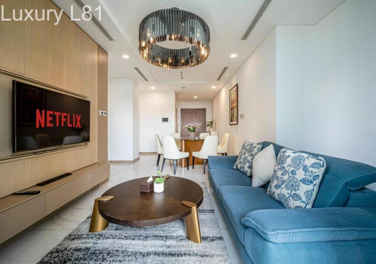 Angia Luxury Apartment Inside Landmark 81 Tower ホーチミン市 エクステリア 写真