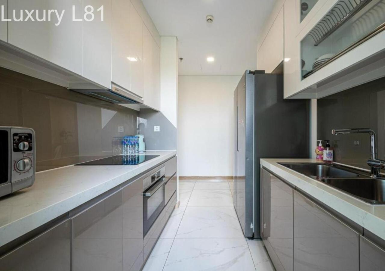 Angia Luxury Apartment Inside Landmark 81 Tower ホーチミン市 エクステリア 写真
