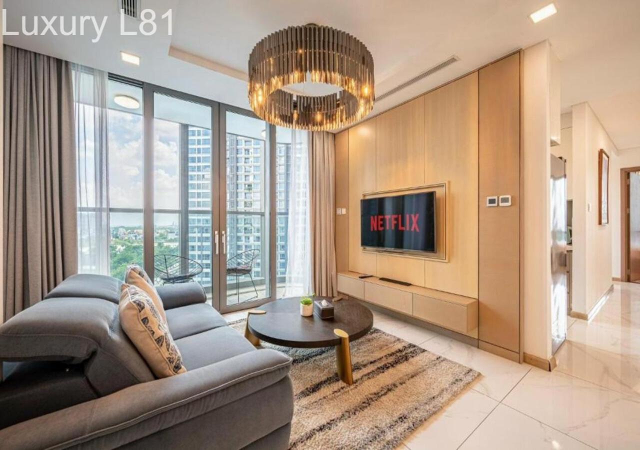 Angia Luxury Apartment Inside Landmark 81 Tower ホーチミン市 エクステリア 写真