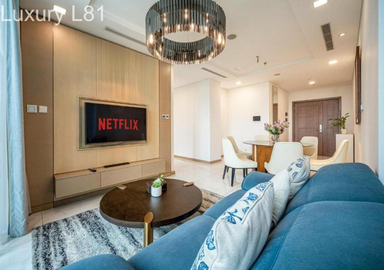 Angia Luxury Apartment Inside Landmark 81 Tower ホーチミン市 エクステリア 写真