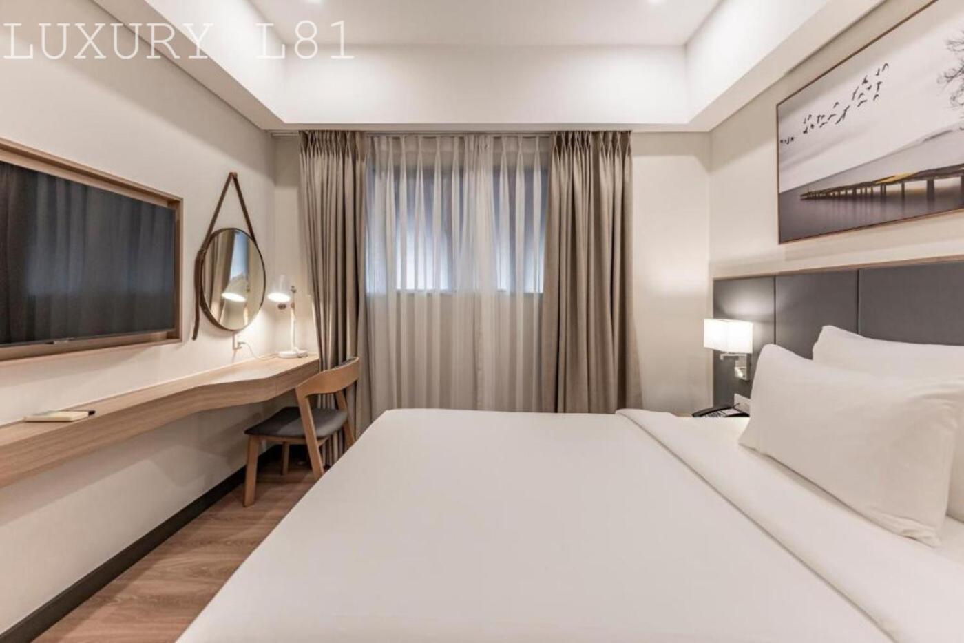 Angia Luxury Apartment Inside Landmark 81 Tower ホーチミン市 エクステリア 写真